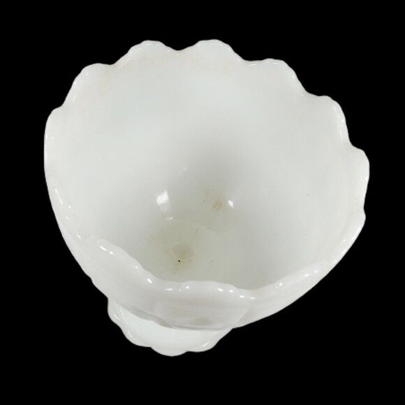 Vintage Napco #1185 White Milk Glass Pedestal Footed Quilted Dots Stars Vase USA - Picture 4 of 7